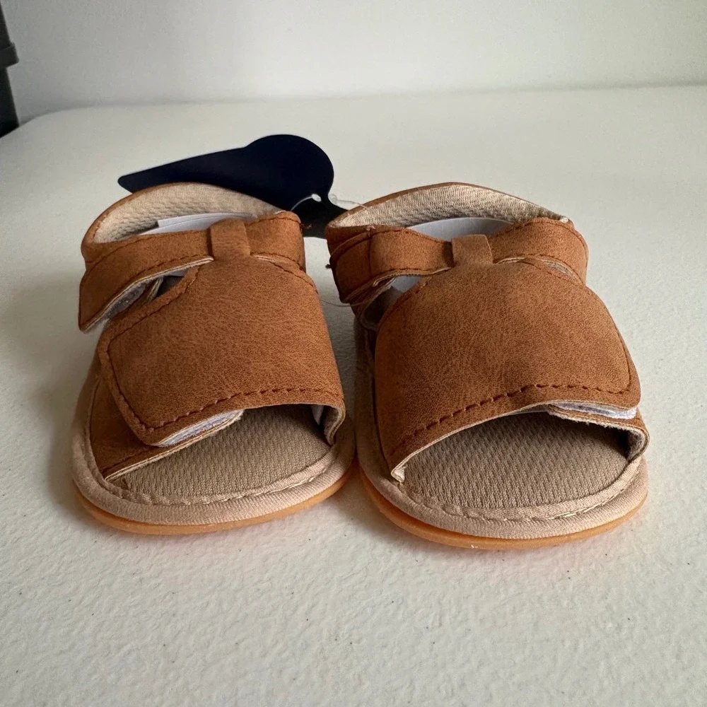 Myggpp Baby Girl Brown Faux Suede‎ Sandals Hook and Loop Closure Size 0-6M